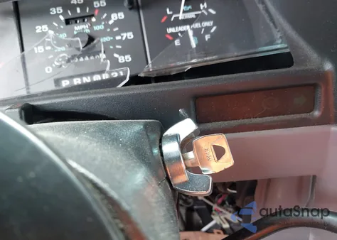 1994 Ford Ranger z USA, uszkodzony, nr VIN 1FTCR10A4RTA80724